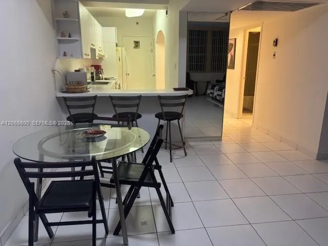 100 Lincoln Rd #1030 Miami Beach, FL 33139