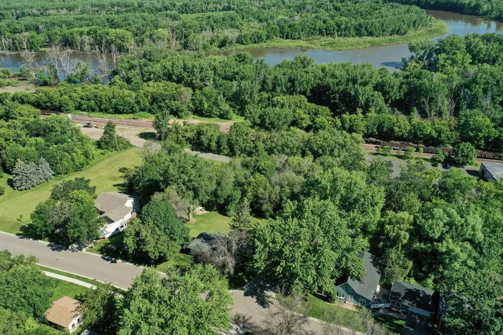 TBD LOT 4 & 6 W Beaver Street Belle Plaine, MN 56011