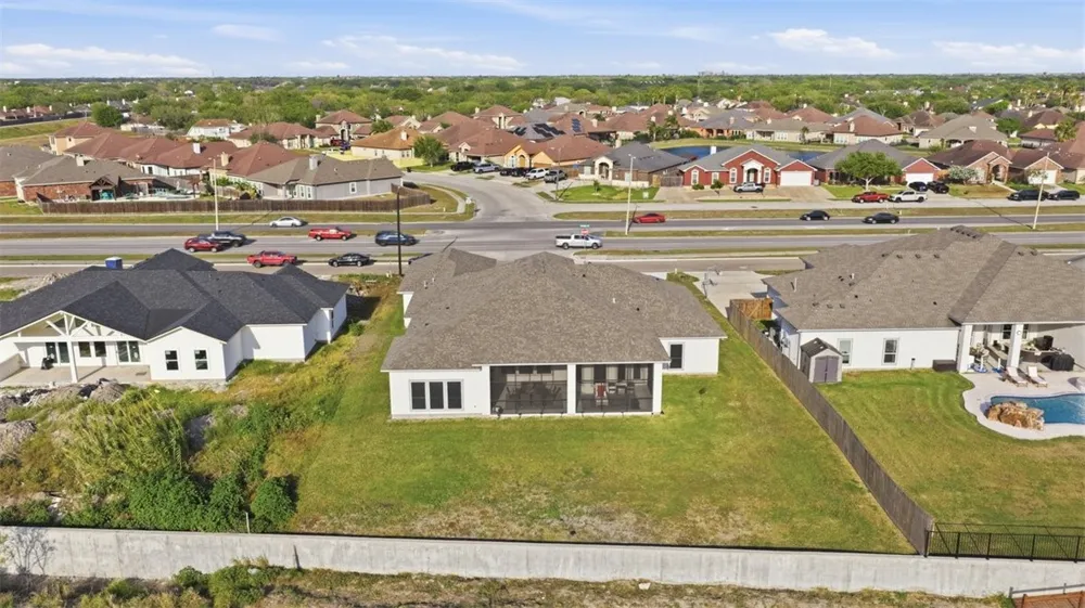 4033 Ranch Lake Drive Corpus Christi, TX 78413
