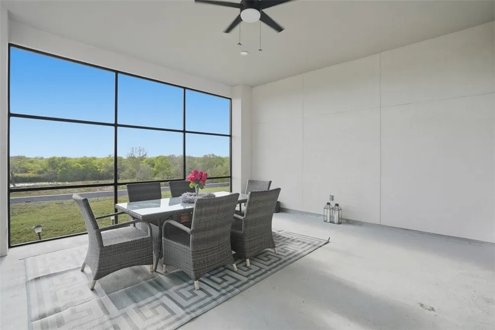 4033 Ranch Lake Drive Corpus Christi, TX 78413