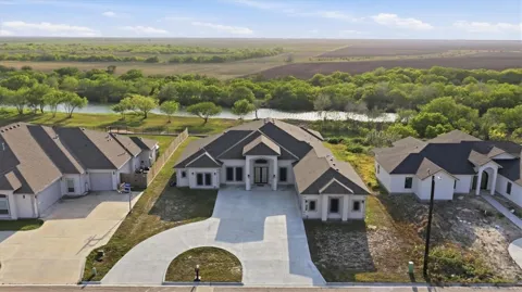 4033 Ranch Lake Drive