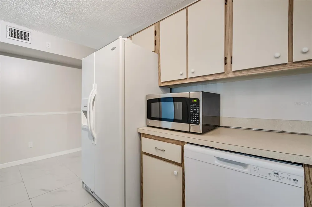 8201 SUN SPRING CIRCLE #C2 Orlando, FL 32825