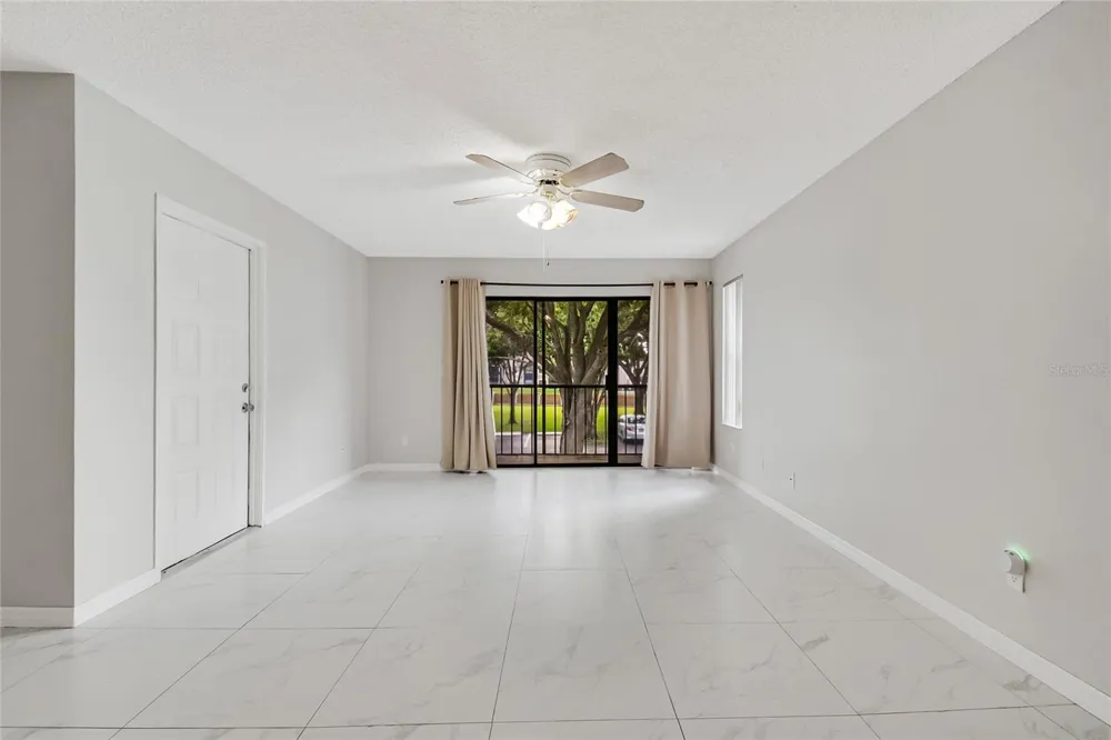 8201 SUN SPRING CIRCLE #C2 Orlando, FL 32825