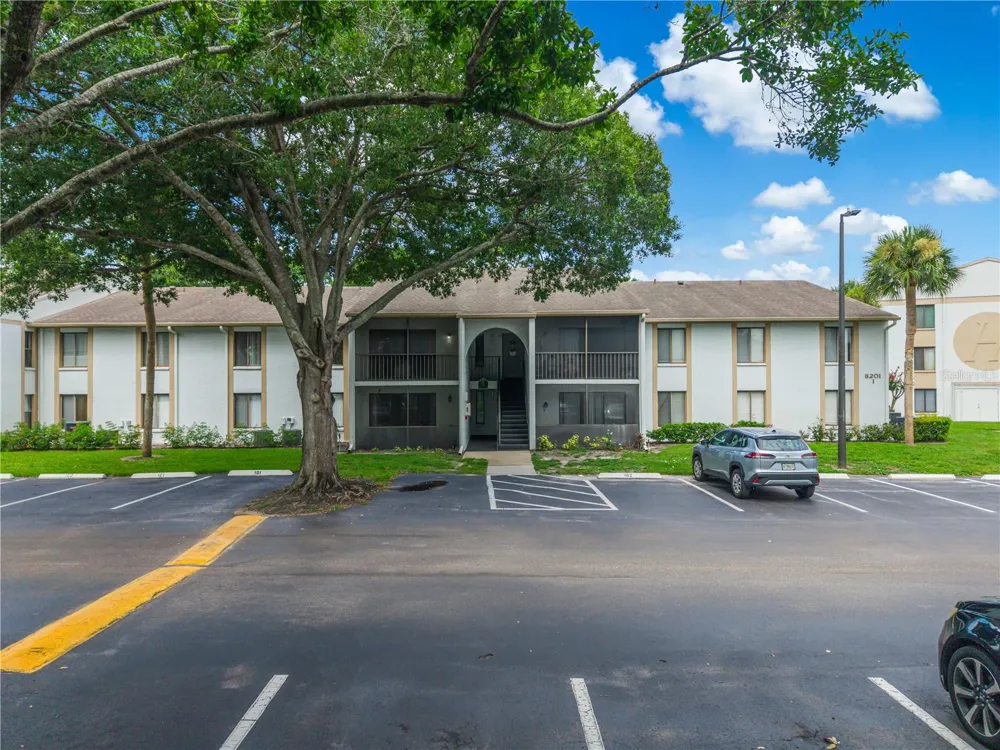 8201 SUN SPRING CIRCLE #C2 Orlando, FL 32825