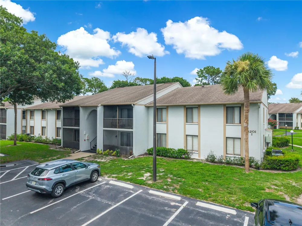 8201 SUN SPRING CIRCLE #C2 Orlando, FL 32825