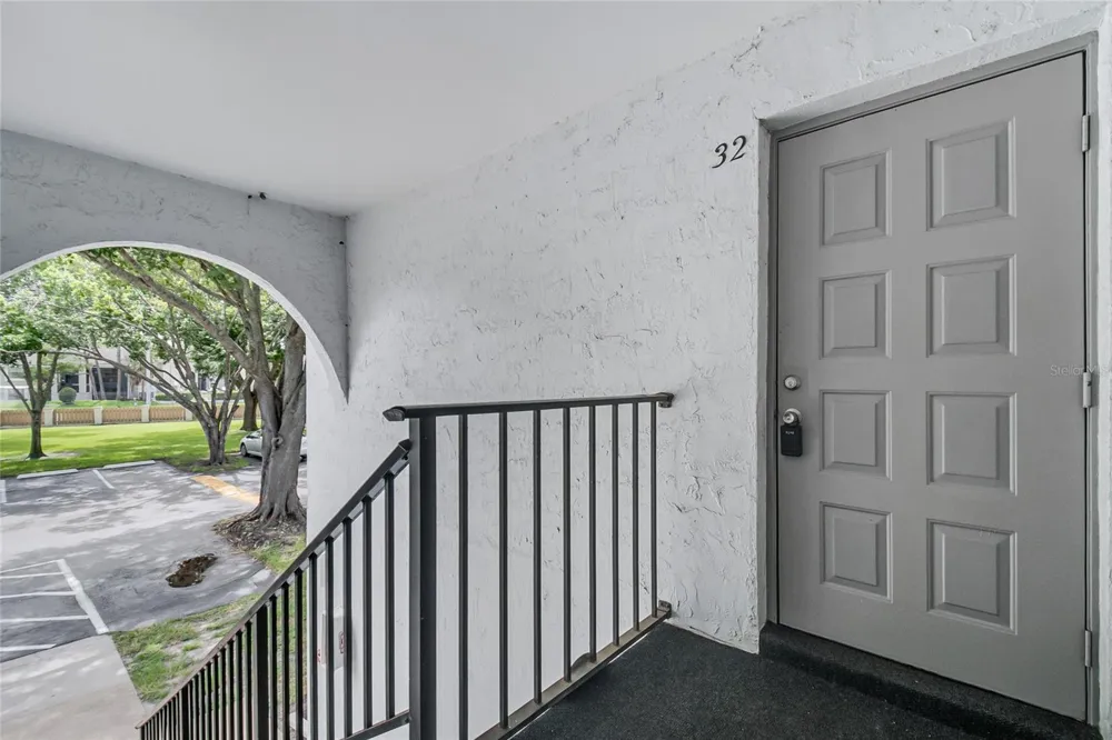 8201 SUN SPRING CIRCLE #C2 Orlando, FL 32825