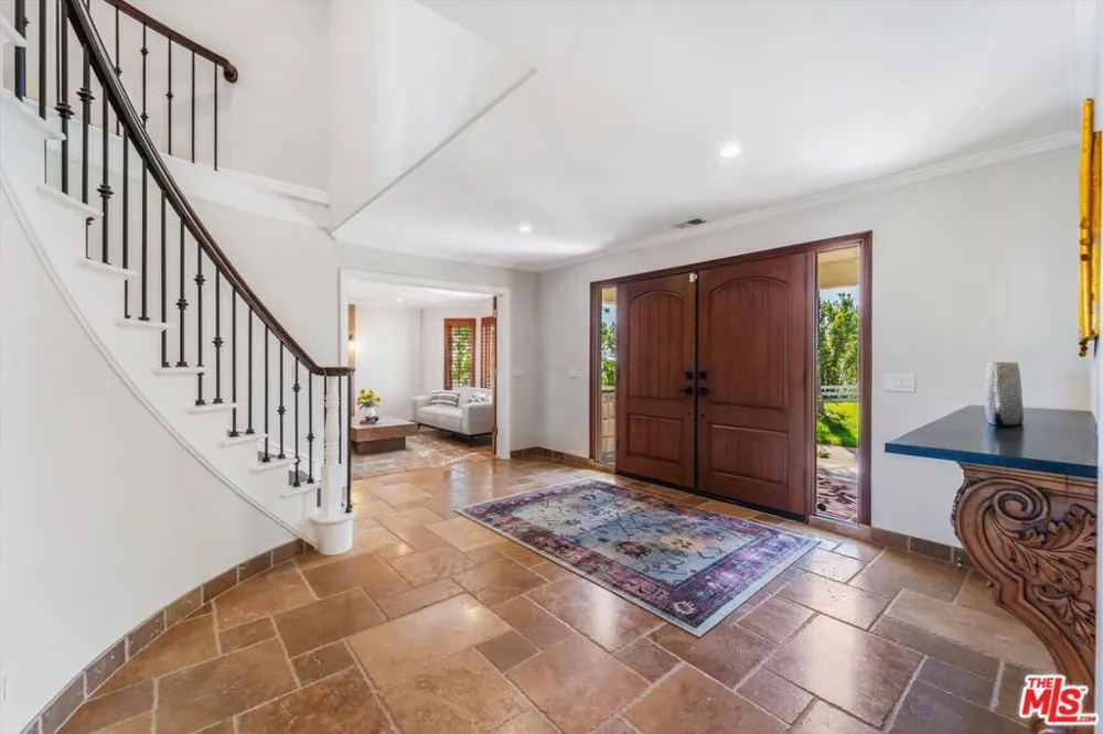 27120 Avenida Del Oro Temecula, CA 92590