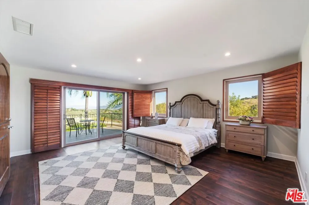 27120 Avenida Del Oro Temecula, CA 92590