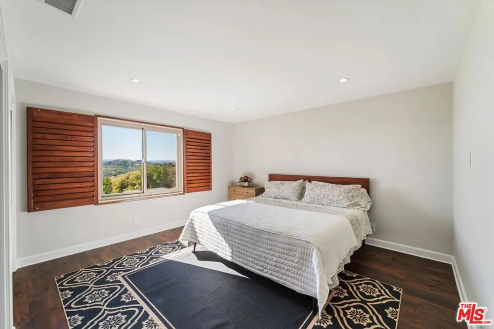 27120 Avenida Del Oro Temecula, CA 92590