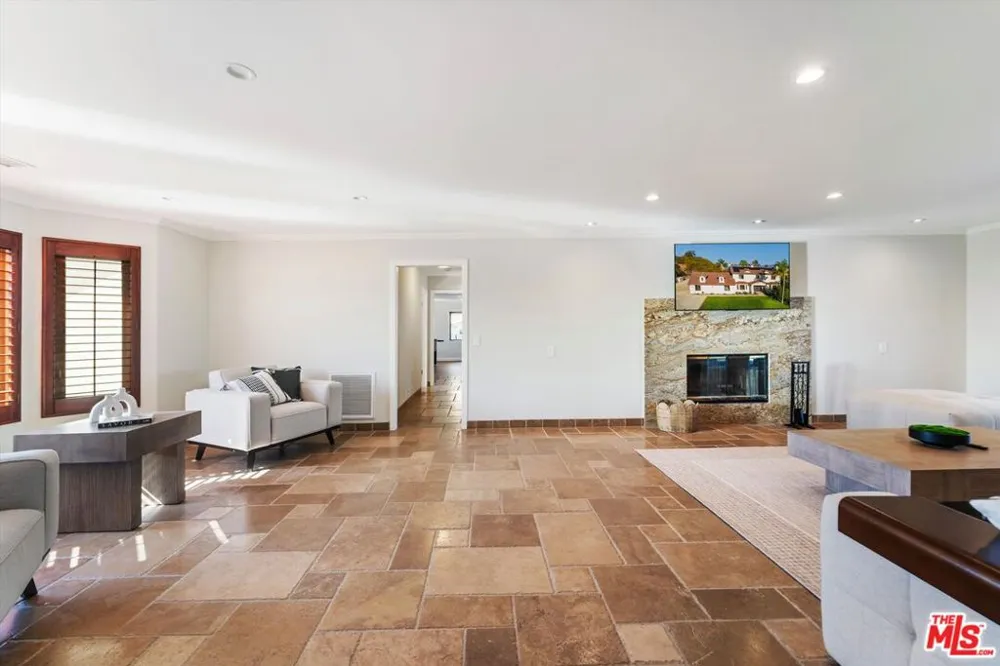 27120 Avenida Del Oro Temecula, CA 92590