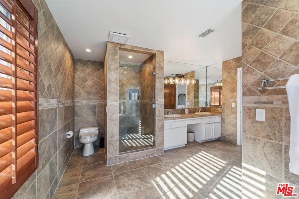 27120 Avenida Del Oro Temecula, CA 92590