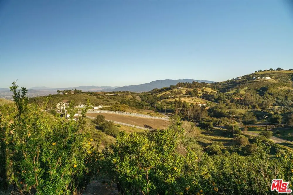 27120 Avenida Del Oro Temecula, CA 92590