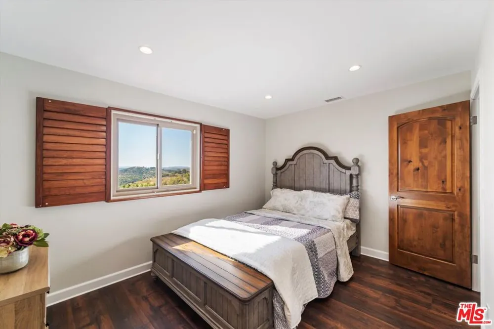 27120 Avenida Del Oro Temecula, CA 92590
