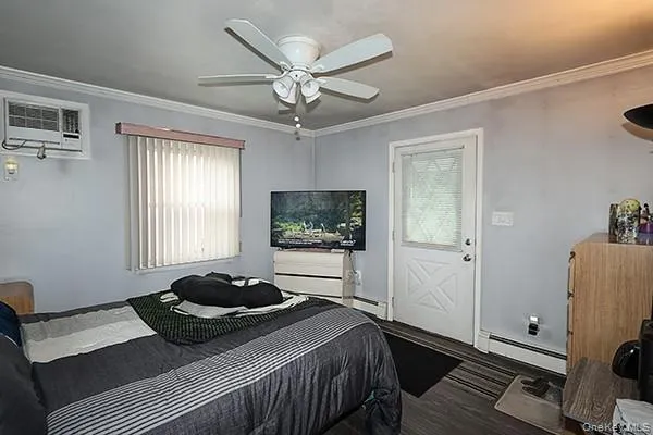 56 Haven Lane Levittown, NY 11756