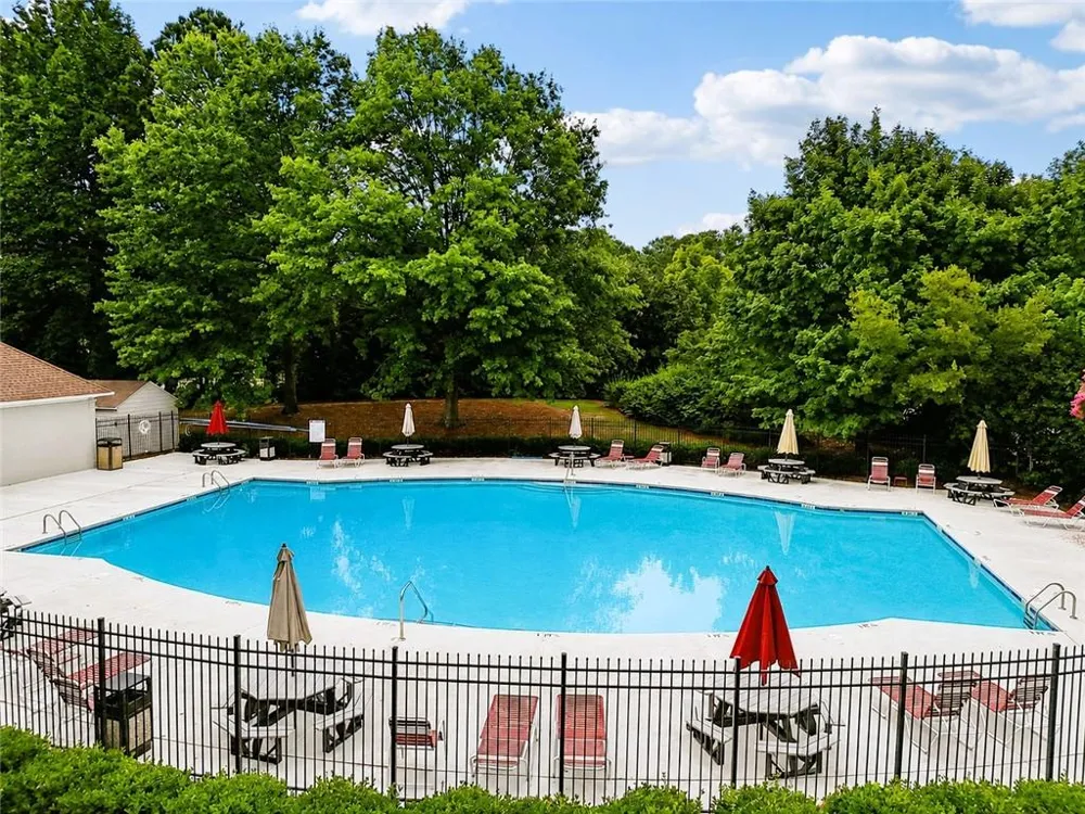 605 Silverberry Lane Sugar Hill, GA 30518