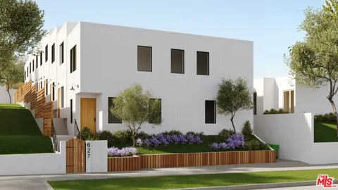 627 Juanita Avenue