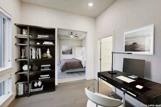 2727 TRAVIS ST Unit 305 Houston, TX 77006
