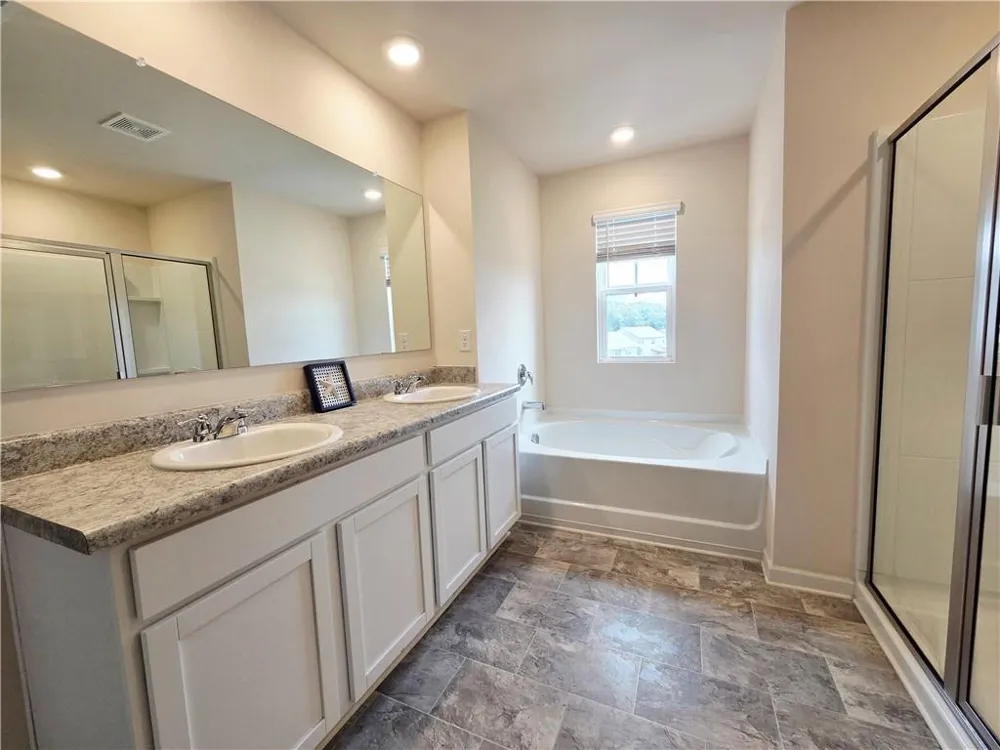 274 Walnut Grove Way Pendergrass, GA 30567