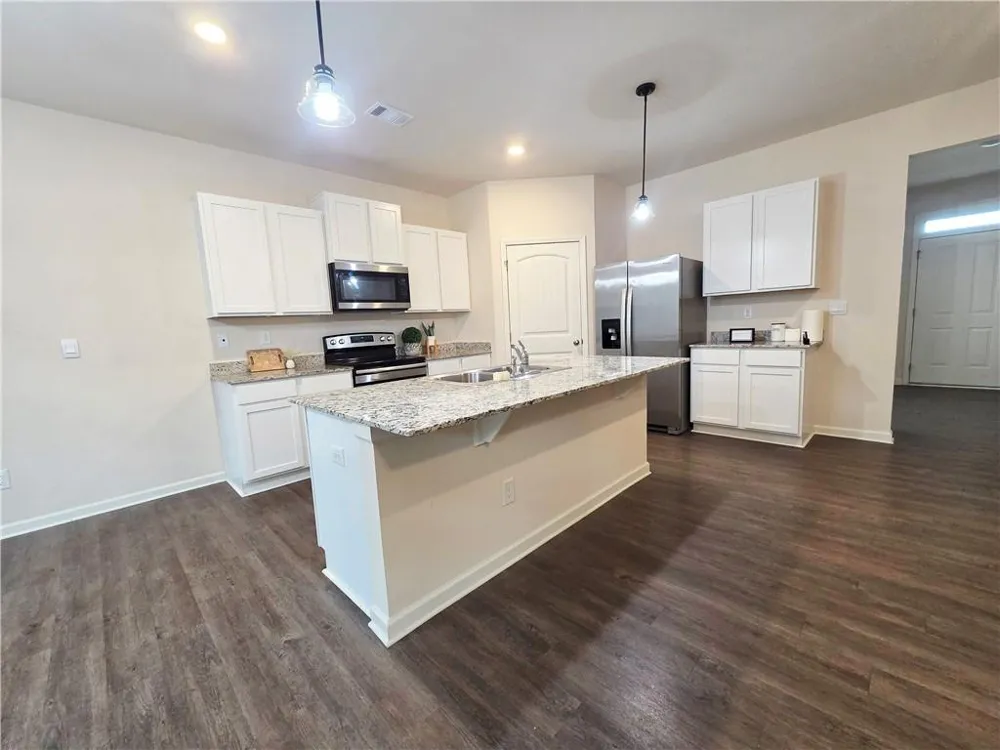 274 Walnut Grove Way Pendergrass, GA 30567