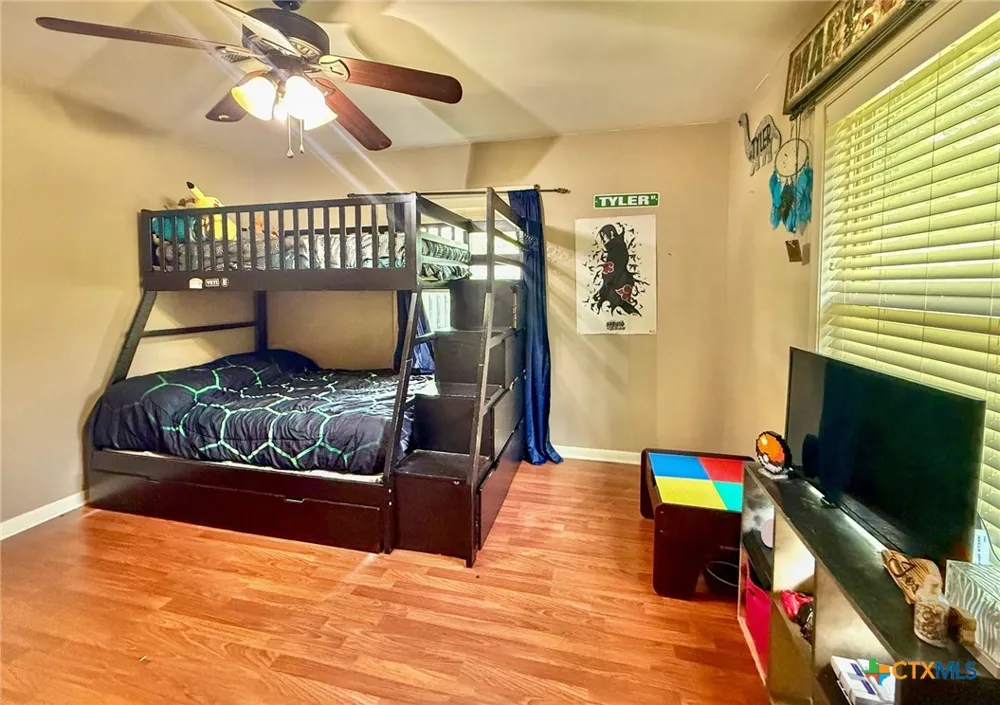 203 W Koether Street Shiner, TX 77984