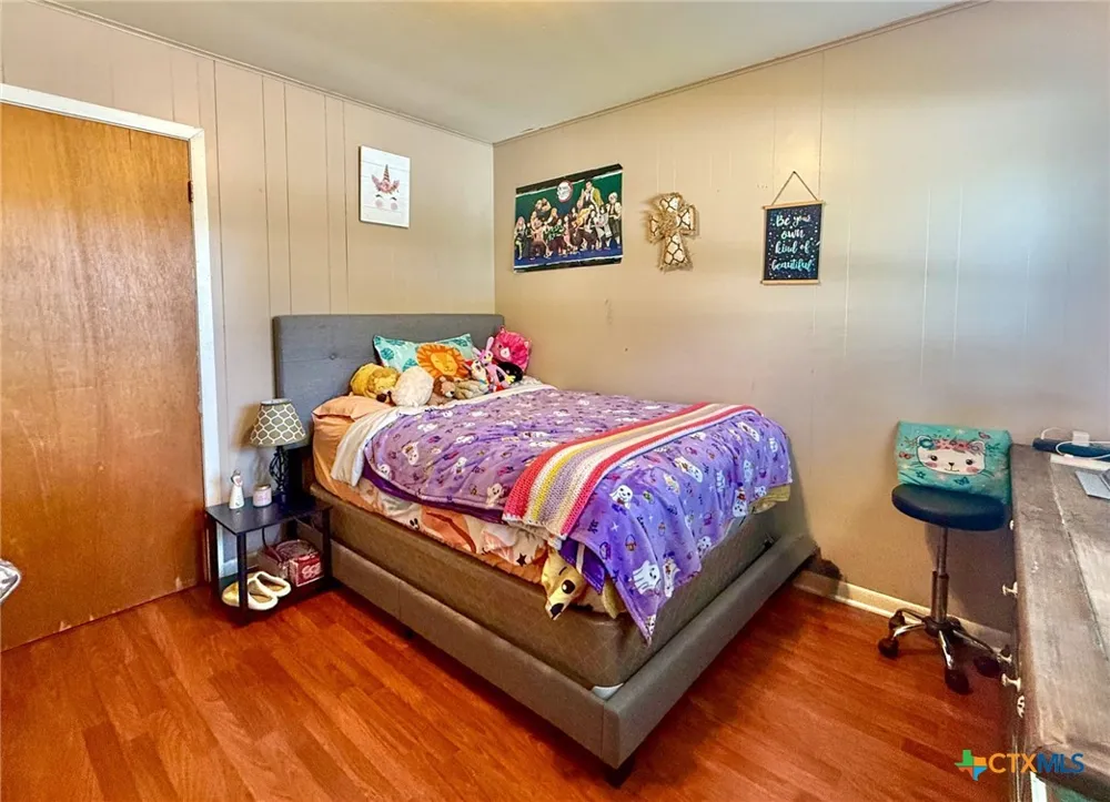203 W Koether Street Shiner, TX 77984