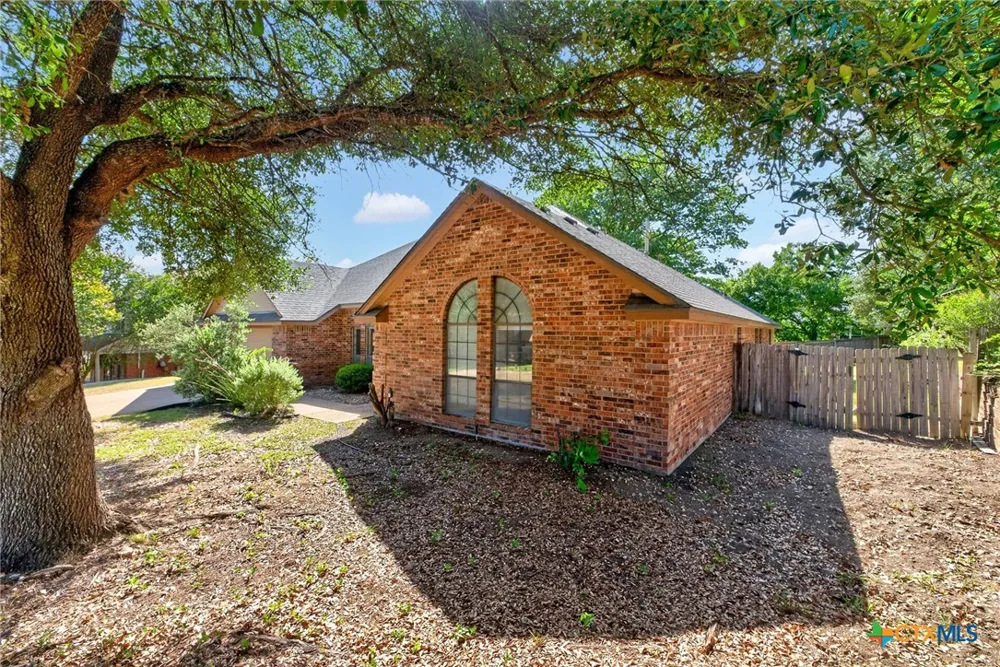 1905 Mcginnis Court Harker Heights, TX 76548