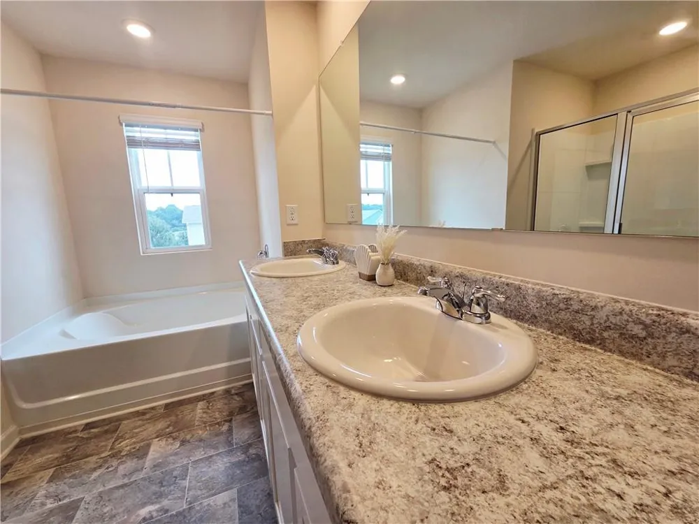 306 Walnut Grove Way Pendergrass, GA 30567