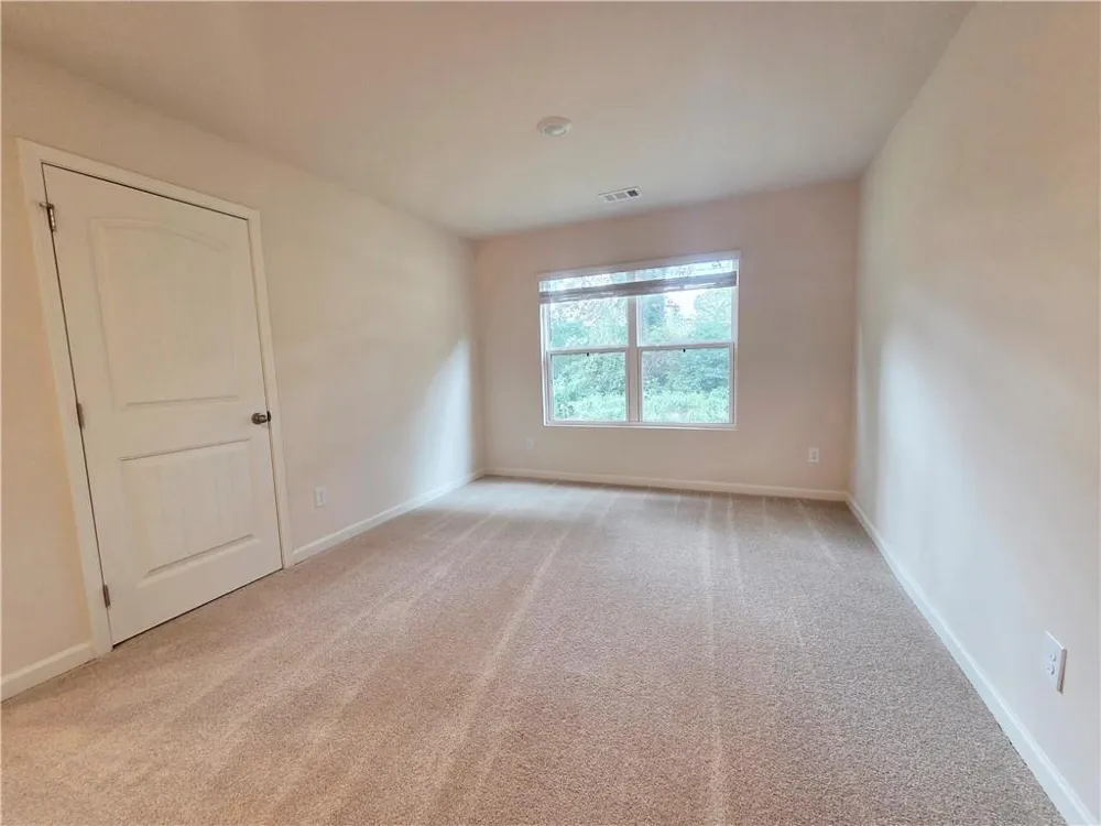 306 Walnut Grove Way Pendergrass, GA 30567