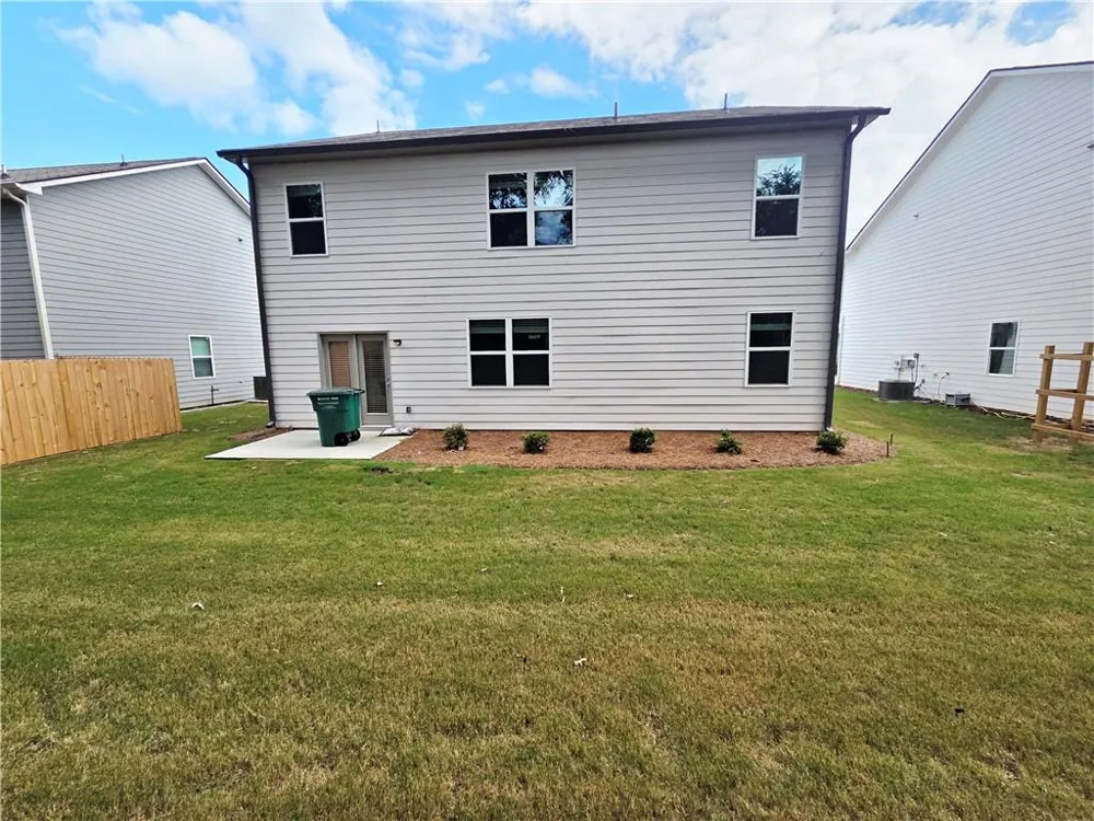 306 Walnut Grove Way Pendergrass, GA 30567