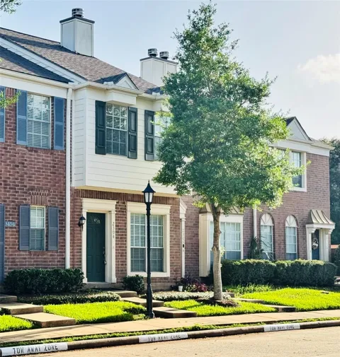 2930 Grants Lake Boulevard #2304