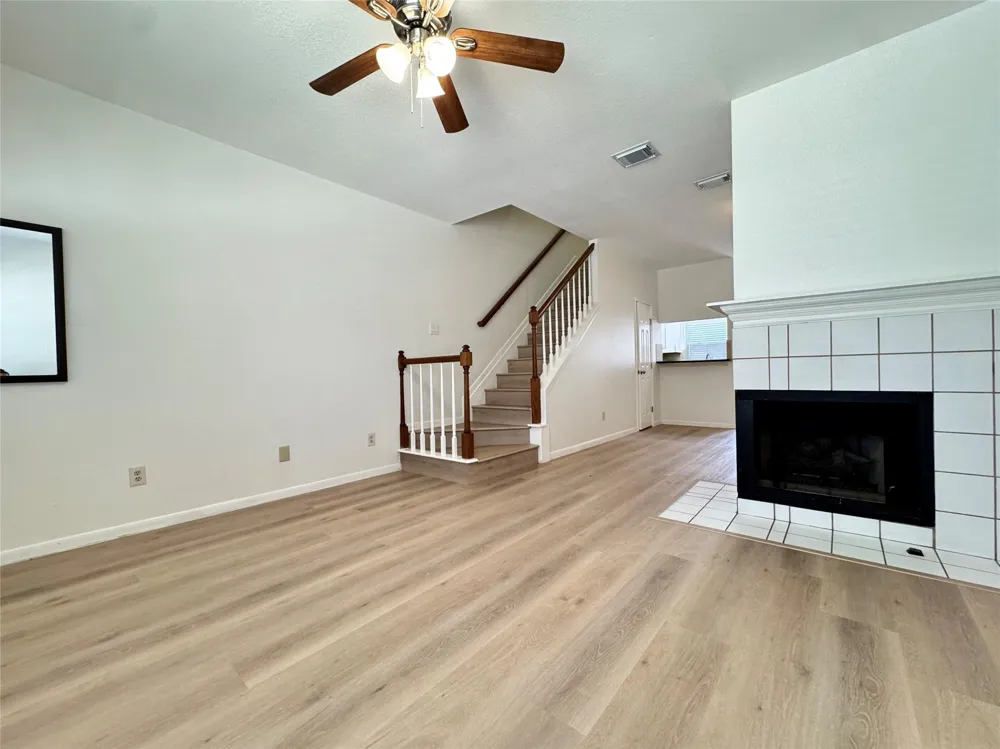 2930 Grants Lake Boulevard #2304 Sugar Land, TX 77479