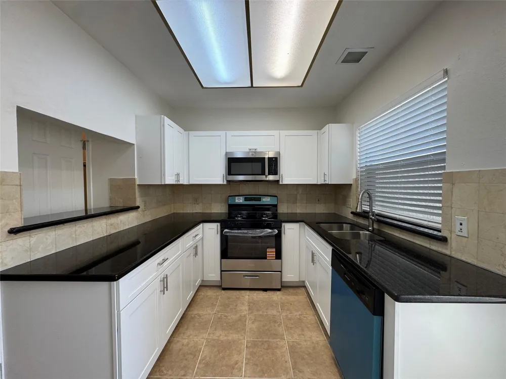 2930 Grants Lake Boulevard #2304 Sugar Land, TX 77479