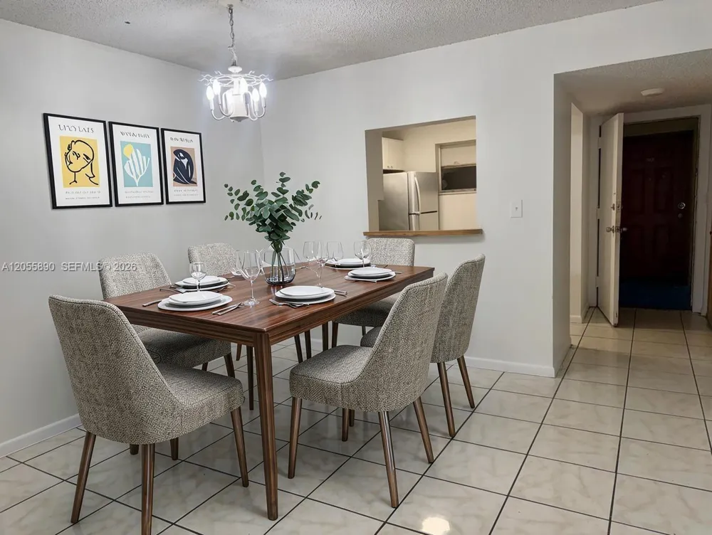 3610 NW 21st St #311 Lauderdale Lakes, FL 33311