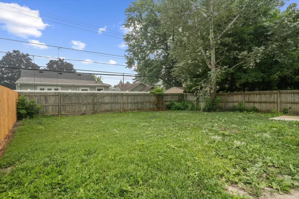 761 Westwood Drive Monroe, MI 48161