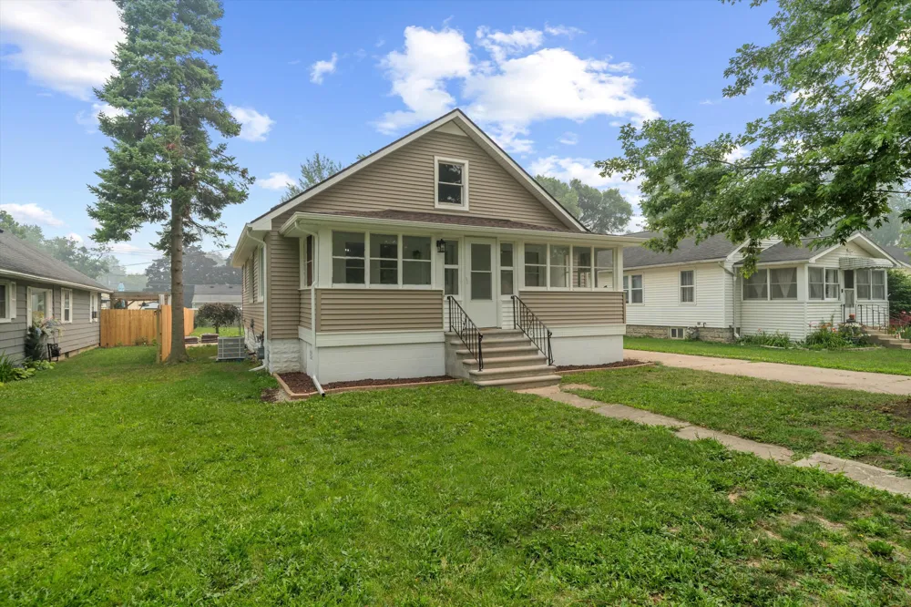 761 Westwood Drive Monroe, MI 48161