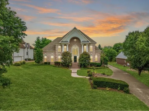 5172 Remington Dr