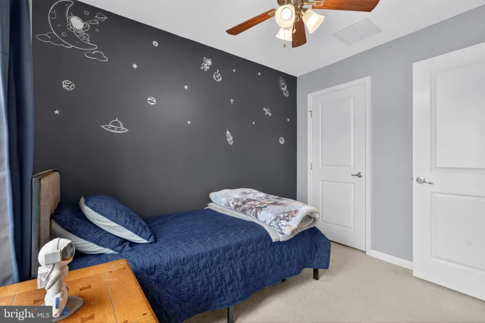 37 S CENTER STREET Hanover, PA 17331
