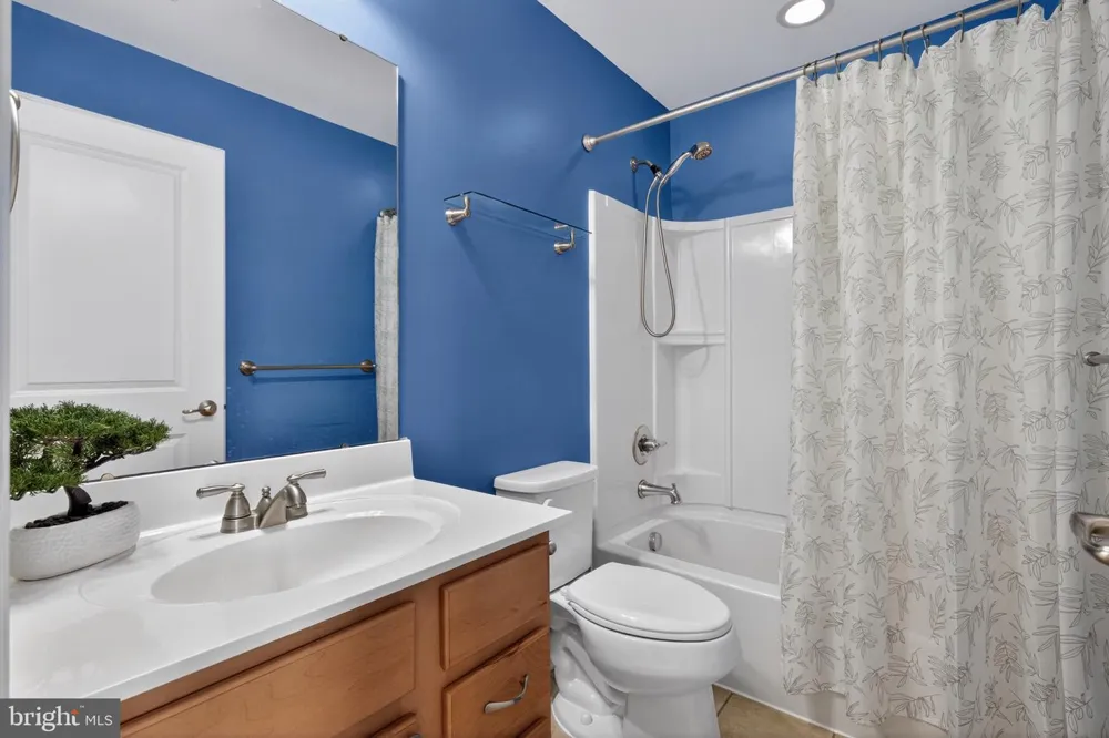 37 S CENTER STREET Hanover, PA 17331