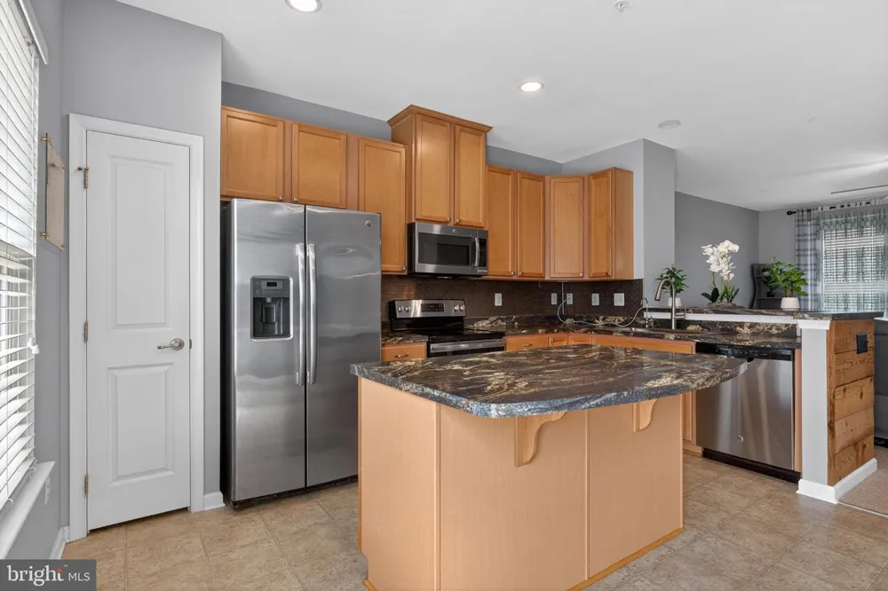 37 S CENTER STREET Hanover, PA 17331