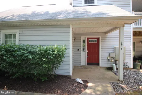 1828 GRAND BOULEVARD #28