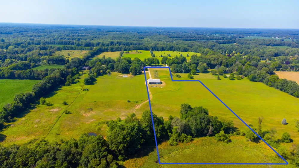 6837 Cochran Road Horton, MI 49246