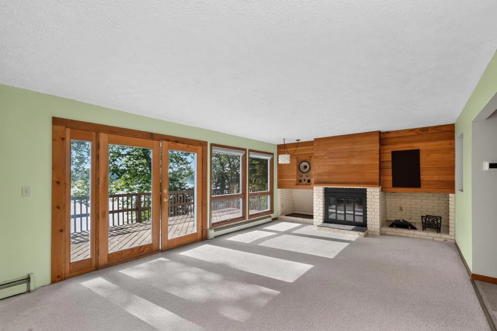 65491 North Drive Cassopolis, MI 49031