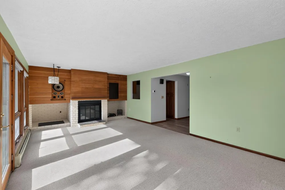 65491 North Drive Cassopolis, MI 49031