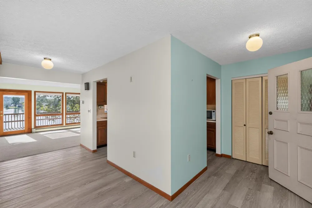 65491 North Drive Cassopolis, MI 49031