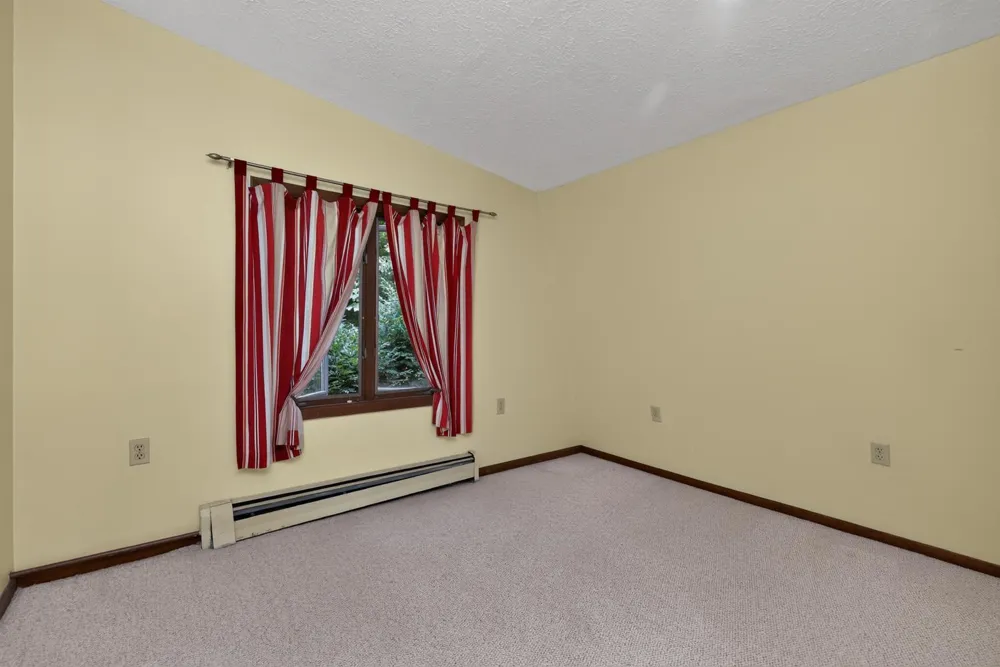 65491 North Drive Cassopolis, MI 49031