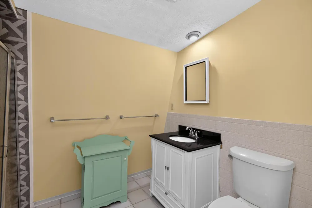 65491 North Drive Cassopolis, MI 49031