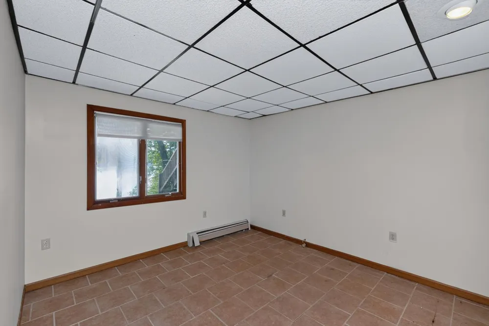 65491 North Drive Cassopolis, MI 49031