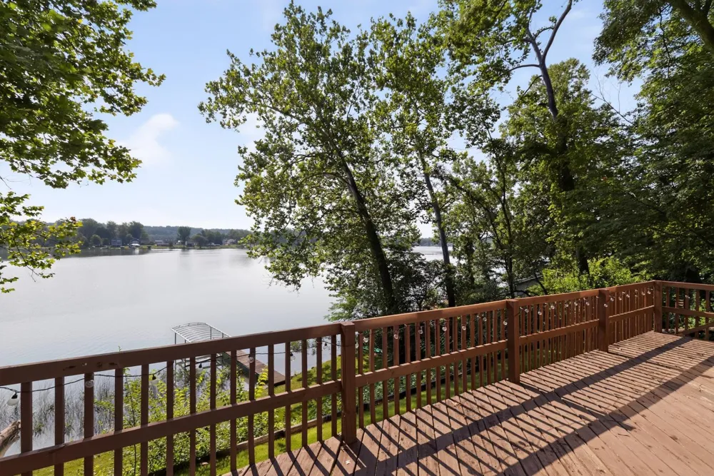 65491 North Drive Cassopolis, MI 49031