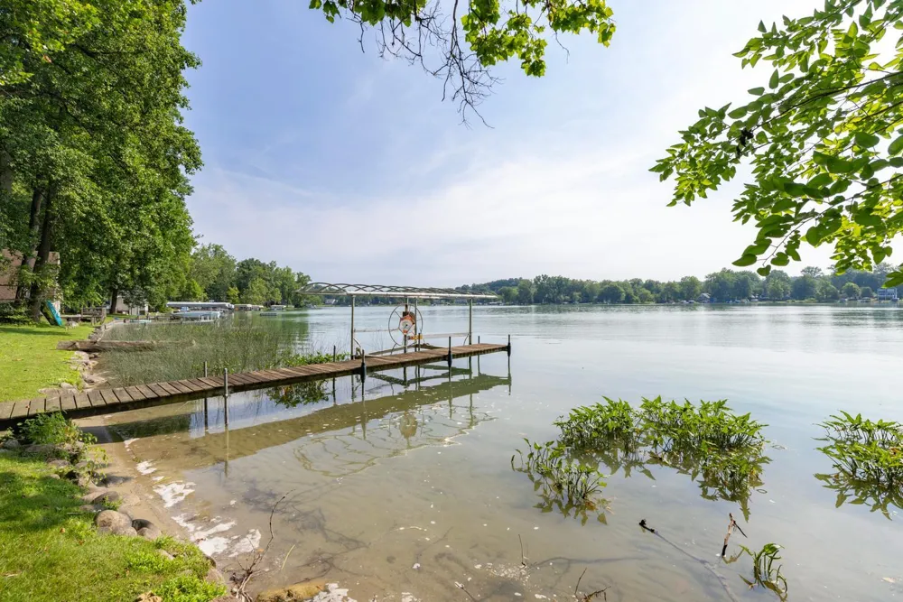 65491 North Drive Cassopolis, MI 49031