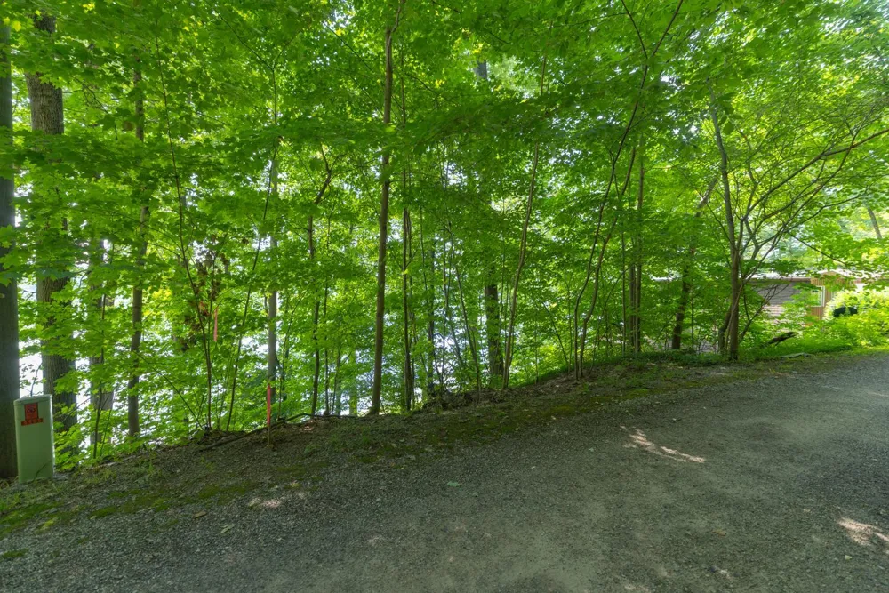 65491 North Drive Cassopolis, MI 49031